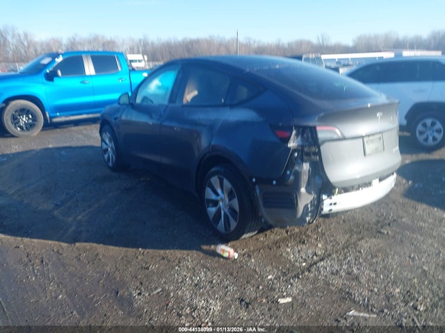 2023 TESLA MODEL Y 7SAYGDEE8PF980151 Photo 2