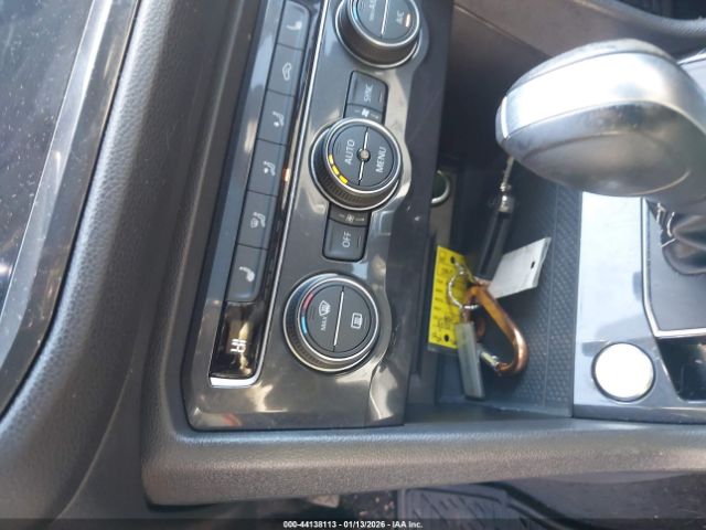 2021 VOLKSWAGEN TIGUAN 3VV2B7AX7MM128022 Photo 10