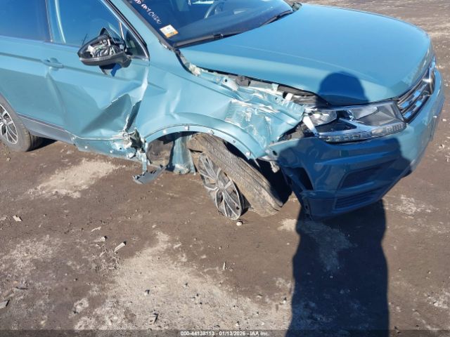 2021 VOLKSWAGEN TIGUAN 3VV2B7AX7MM128022 Photo 5