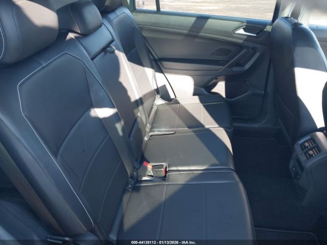 2021 VOLKSWAGEN TIGUAN 3VV2B7AX7MM128022 Photo 7