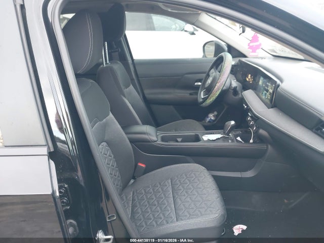 Продаж на аукціоні авто 2025 Nissan Kicks Sv Intelligent Awd, vin: 3N8AP6CBXSL378482, номер лоту: 44138119