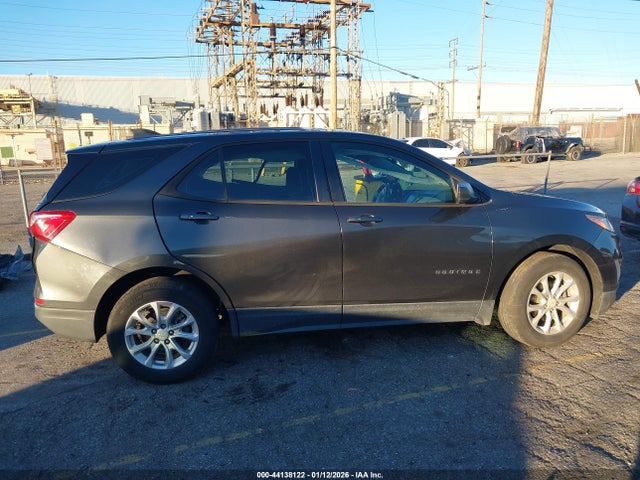 Chevrolet EQUINOX LS 2018 2GNAXHEVXJ6153407 Image 14