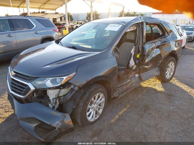 Chevrolet EQUINOX LS 2018 2GNAXHEVXJ6153407 Image 2