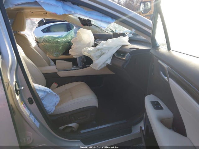 Продажа на аукционе авто 2017 Lexus Rx 450h, vin: 2T2BGMCA4HC019776, номер лота: 44138131
