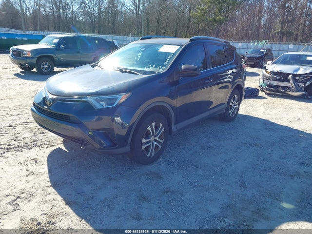 2018 TOYOTA RAV4 JTMZFREV9JJ167760 Photo 1
