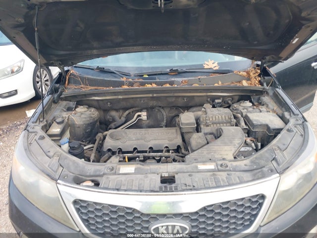 2011 KIA SORENTO 5XYKU3A16BG020840 Photo 9