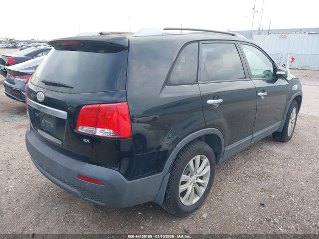 2011 KIA SORENTO 5XYKU3A16BG020840 Photo 3