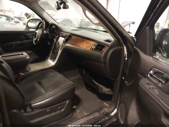 2014 CADILLAC ESCALADE ESV 1GYS4KEF4ER111881 Photo 4