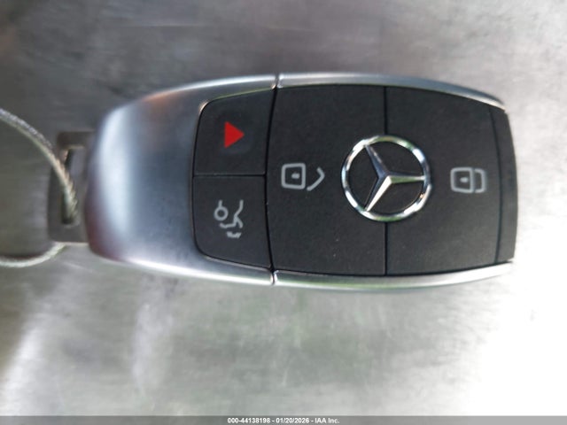 W1N4M4GB2MW106207 Mercedes-Benz GLB 250