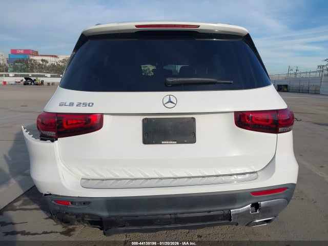 W1N4M4GB2MW106207 Mercedes-Benz GLB 250