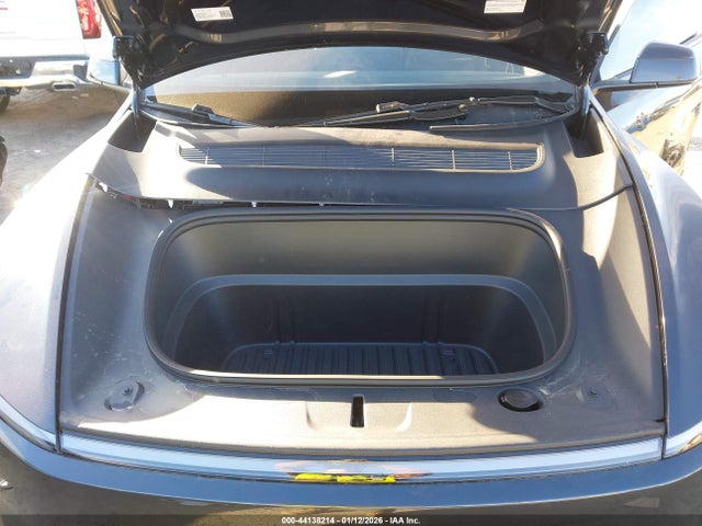 2026 TESLA MODEL Y 7SAYGDED4TF524634 Photo 9