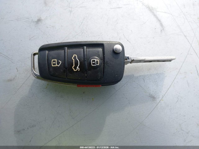 2018 AUDI A3 WAUAUGFFXJ1024232 Photo 10