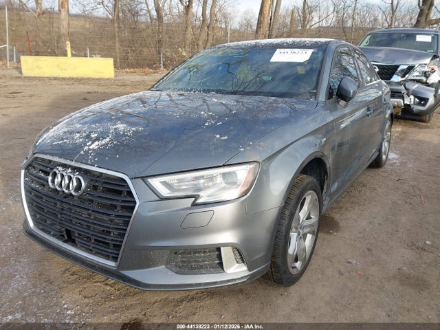 2018 AUDI A3 WAUAUGFFXJ1024232 Photo 1
