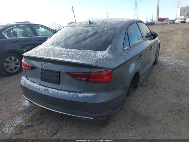 2018 AUDI A3 WAUAUGFFXJ1024232 Photo 3