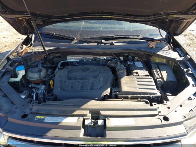 3VV4B7AX2NM068144 Volkswagen Tiguan 2.0t Sel R-line