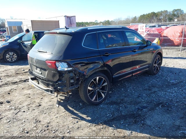 3VV4B7AX2NM068144 Volkswagen Tiguan 2.0t Sel R-line
