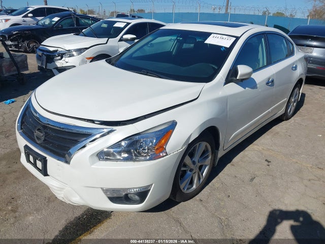 Nissan Altima 2.5 Sv 2015 1N4AL3AP2FC574265 Image 2