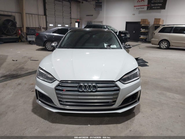 Продажа на аукционе авто 2018 Audi S5 3.0t Premium Plus, vin: WAUC4CF58JA066844, номер лота: 44138238