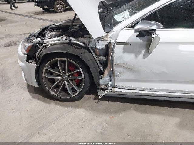 Продажа на аукционе авто 2018 Audi S5 3.0t Premium Plus, vin: WAUC4CF58JA066844, номер лота: 44138238