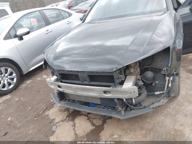 2017 AUDI A4 WAUANAF44HN025615 Photo 5