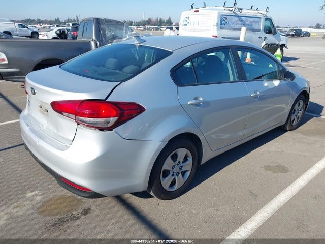 3KPFL4A74HE137644 KIA FORTE LX
