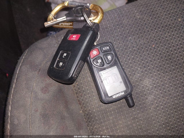 Toyota Rav4 Xle 2018 2T3RFREV9JW766787 Image 11