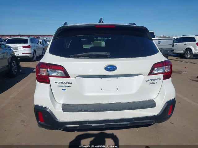 Subaru Outback 3.6r Touring 2018 4S4BSETC2J3374644 Image 17