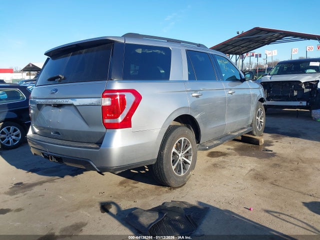 2021 Ford Expedition Xl მანქანა იყიდება აუქციონზე, vin: 1FMJU1GT8MEA81770, აუქციონის ნომერი: 44138268