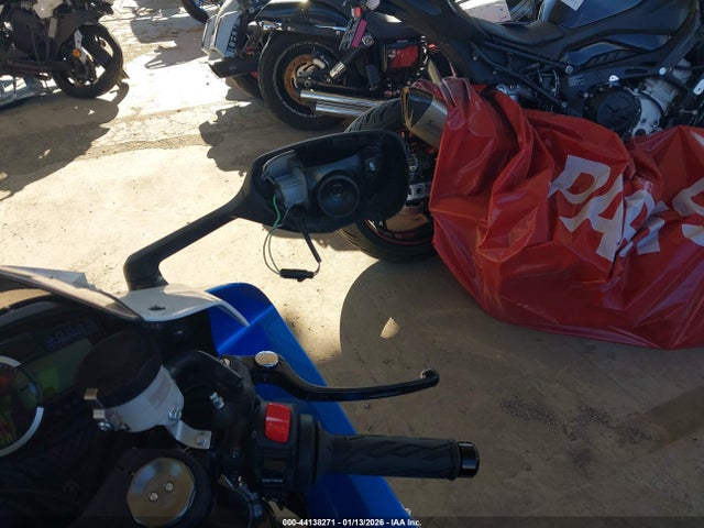JS1GN7FA3R7100732 Suzuki GSX-R600