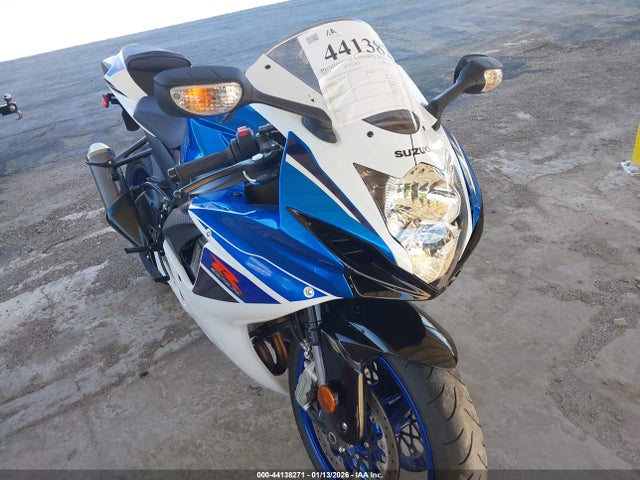 JS1GN7FA3R7100732 Suzuki GSX-R600