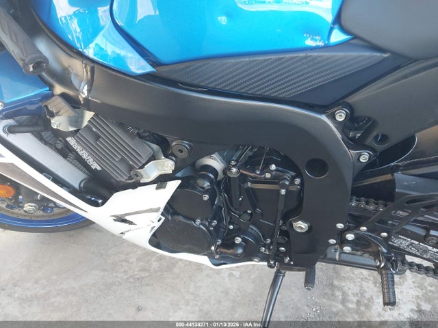 2024 SUZUKI GSX-R600 JS1GN7FA3R7100732 Photo 8
