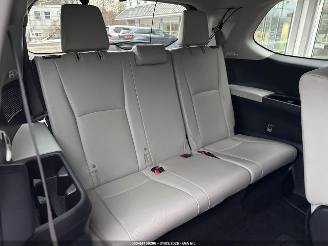 2024 TOYOTA GRAND HIGHLANDER 5TDAAAB56RS036785 Photo 5