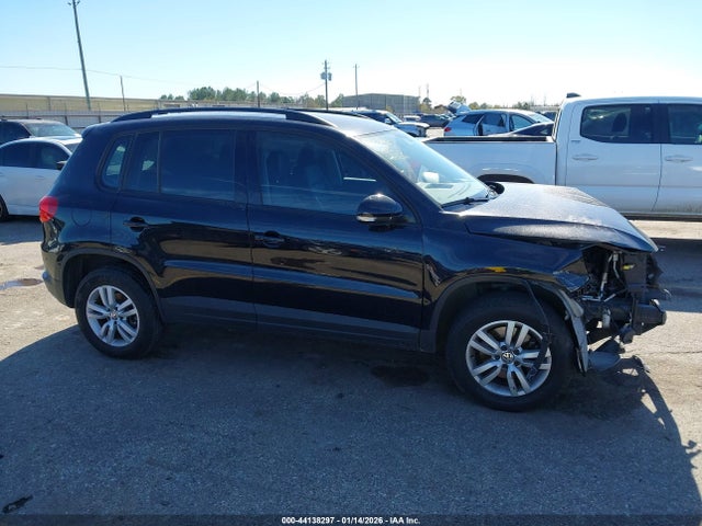 Aukcja sprzedaży 2017 Volkswagen Tiguan 2.0t/2.0t S, vin: WVGAV7AX4HK021603, numer aukcji: 44138297