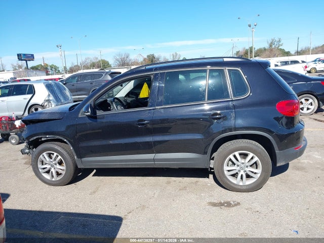 Aukcja sprzedaży 2017 Volkswagen Tiguan 2.0t/2.0t S, vin: WVGAV7AX4HK021603, numer aukcji: 44138297