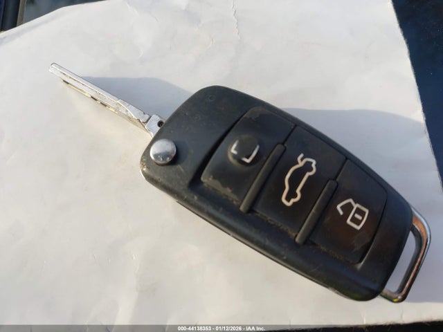 2016 AUDI A3 WAUA7GFFXG1116294 Photo 10