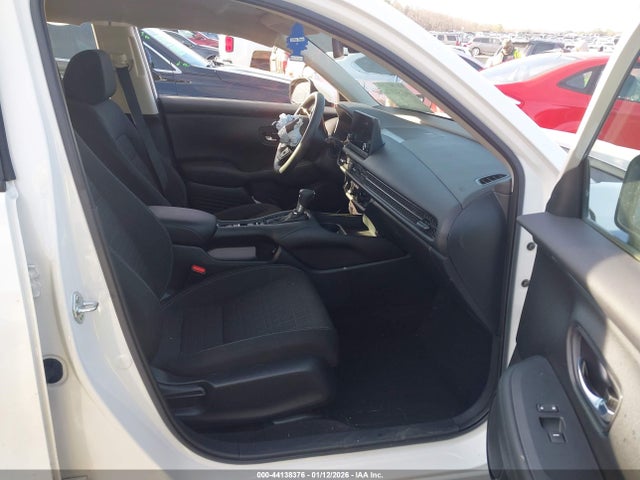 2023 HONDA HR-V 3CZRZ1H34PM739665 Photo 4