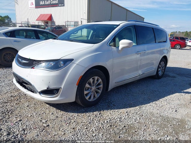 2C4RC1BG0JR103456 Chrysler Pacifica Touring L