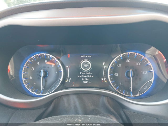 2C4RC1BG0JR103456 Chrysler Pacifica Touring L
