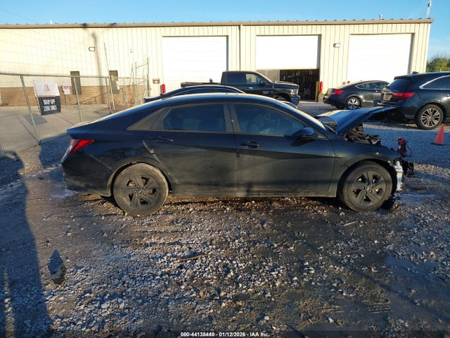 KMHLM4AG1PU596626 Hyundai ELANTRA SEL