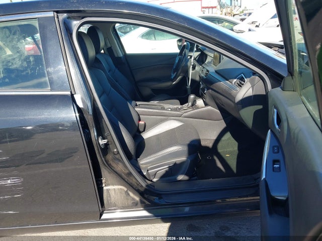 JM1GL1V5XH1124573 Mazda Mazda6 Touring