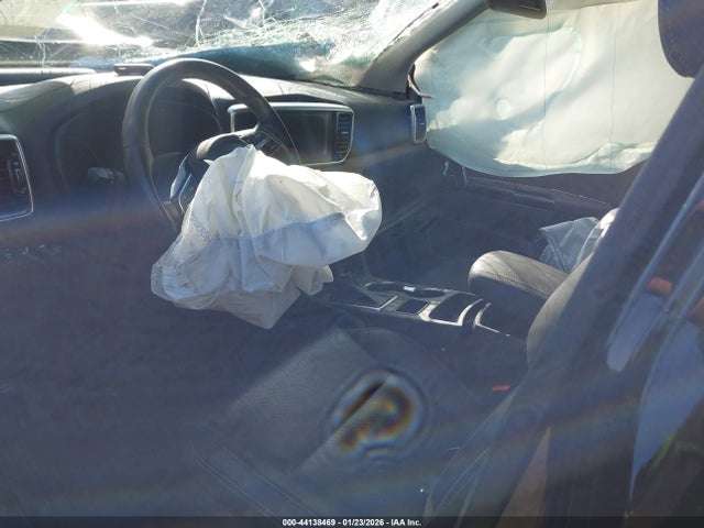 KNDPNCAC9L7697562 KIA Sportage Ex