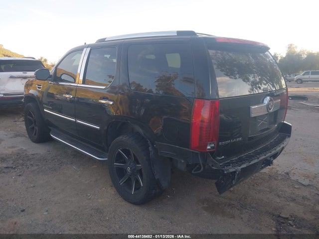 2007 CADILLAC ESCALADE 1GYFK638X7R373569 Photo 2