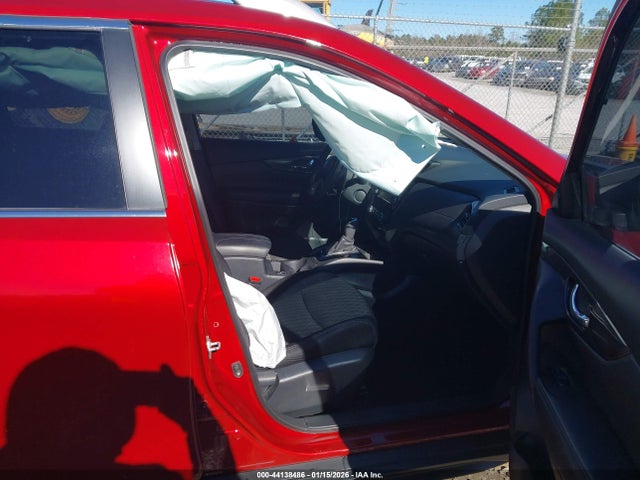 Nissan ROGUE SV 2019 5N1AT2MT2KC719484 Image 5