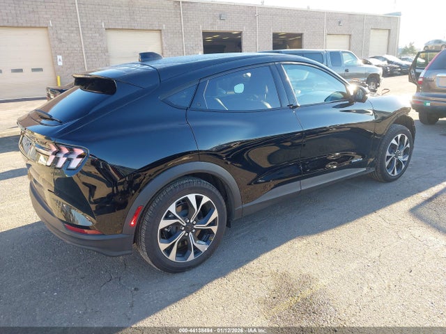3FMTK1R43SMA14277 Ford Mustang Mach-e Select