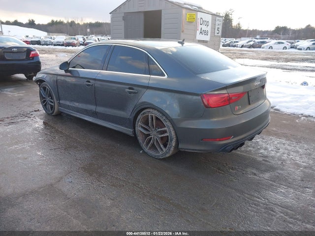 Продажа на аукционе авто 2015 Audi S3 2.0t Premium Plus, vin: WAUBFGFF2F1063693, номер лота: 44138512