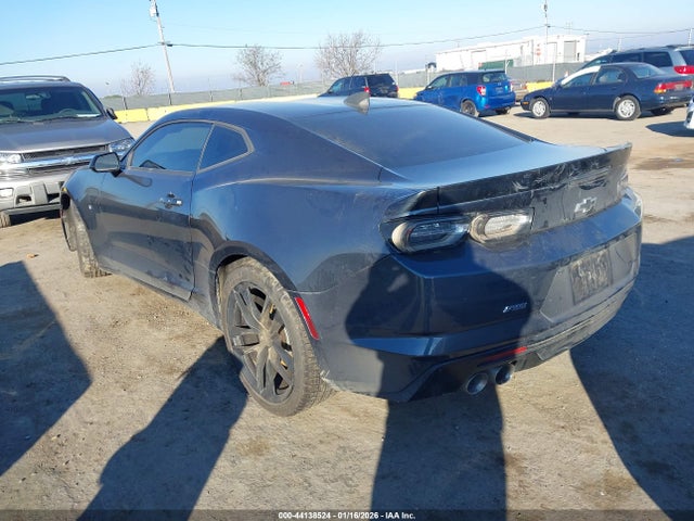 2019 CHEVROLET CAMARO 1G1FC1RSXK0135655 Photo 2