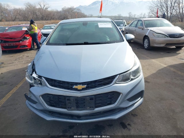 1G1BC5SM1H7137926 Chevrolet Cruze Ls Auto