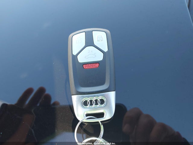2021 Audi Q5 Premium 45 Tfsi Quattro S Tronic მანქანა იყიდება აუქციონზე, vin: WA1AAAFY2M2058152, აუქციონის ნომერი: 44138564