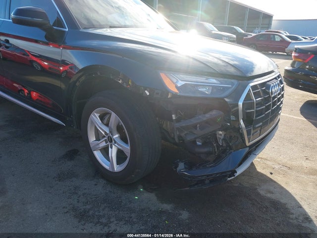 2021 Audi Q5 Premium 45 Tfsi Quattro S Tronic მანქანა იყიდება აუქციონზე, vin: WA1AAAFY2M2058152, აუქციონის ნომერი: 44138564