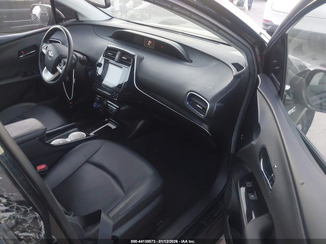 JTDKARFU9G3018395 Toyota Prius Four Touring